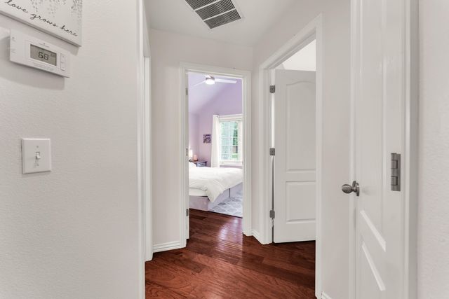 883 Dustin Lane, Nixa, MO 65714