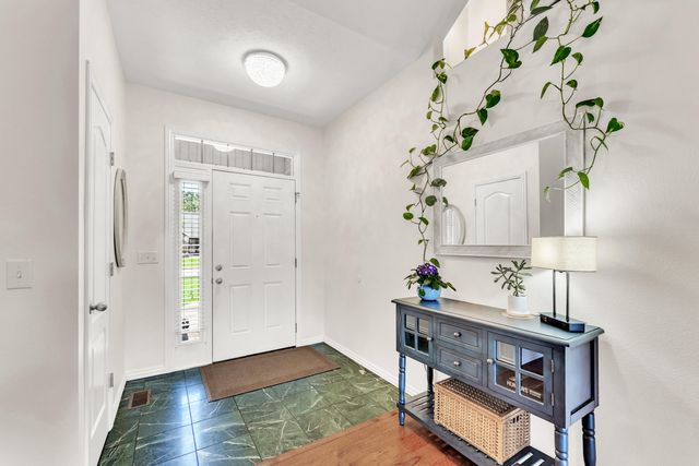 883 Dustin Lane, Nixa, MO 65714