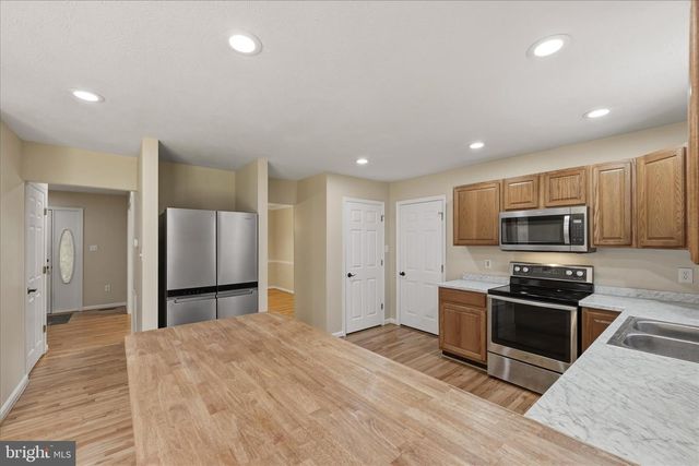 620 CRYSTAL CT, Winchester, VA 22601