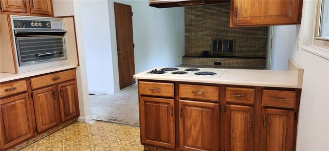 2801 Silvercliff Drive, Dayton, OH 45449