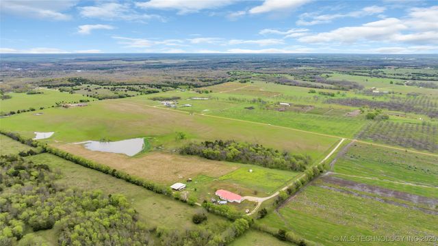 19515 Crowson, Madill, OK 73446