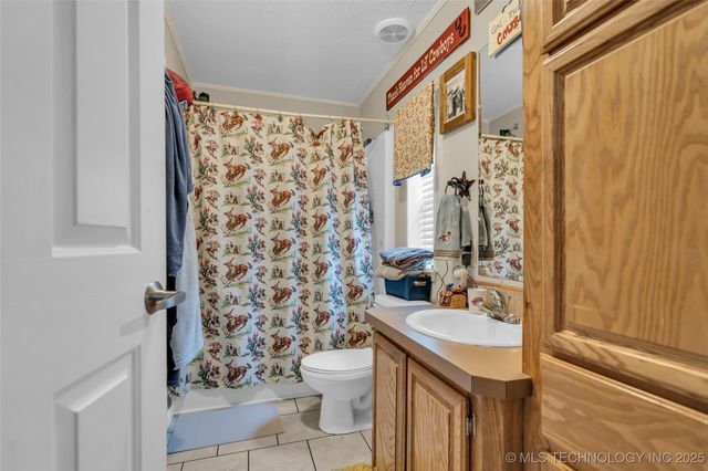 19515 Crowson, Madill, OK 73446