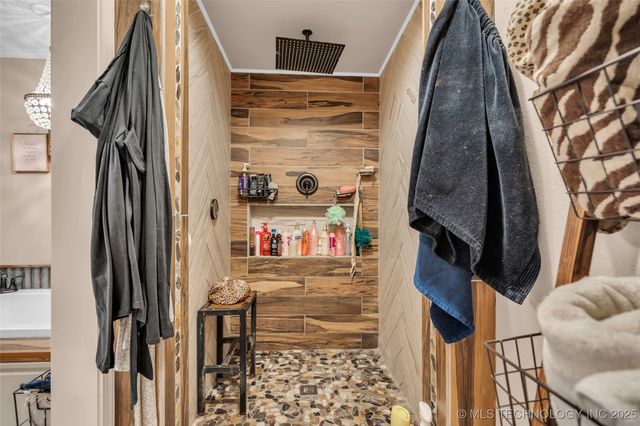 19515 Crowson, Madill, OK 73446