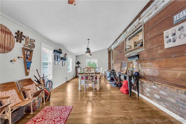 19515 Crowson, Madill, OK 73446