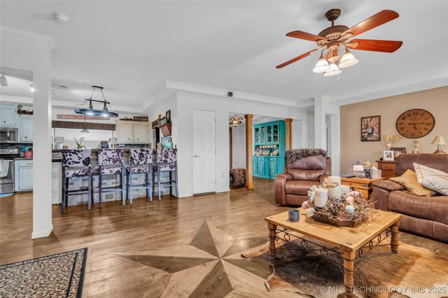 19515 Crowson, Madill, OK 73446