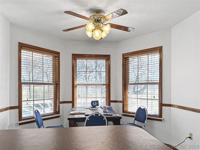 5273 Jeanette Lane, Tahlequah, OK 74464