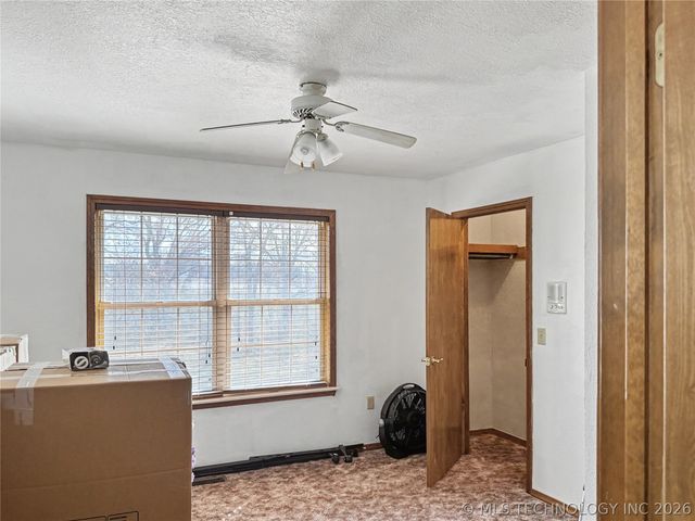 5273 Jeanette Lane, Tahlequah, OK 74464