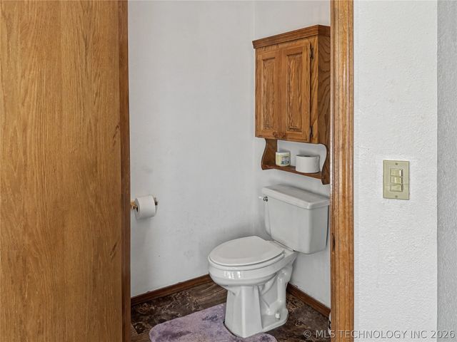 5273 Jeanette Lane, Tahlequah, OK 74464