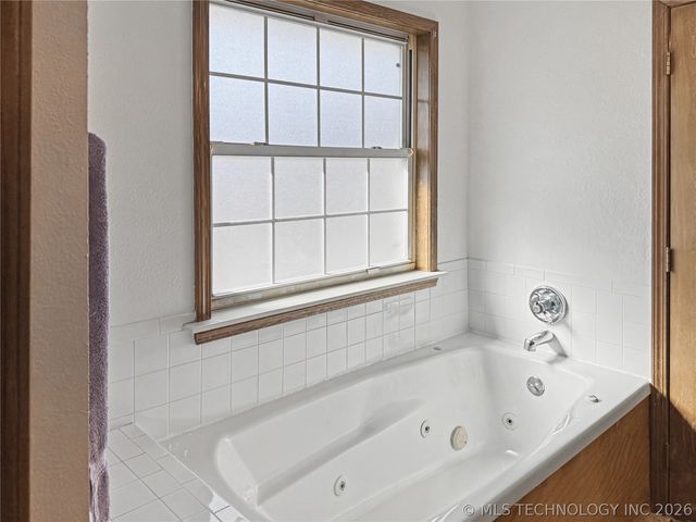 5273 Jeanette Lane, Tahlequah, OK 74464