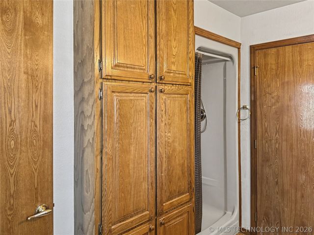 5273 Jeanette Lane, Tahlequah, OK 74464