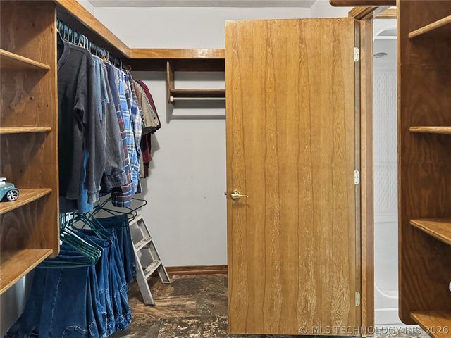 5273 Jeanette Lane, Tahlequah, OK 74464