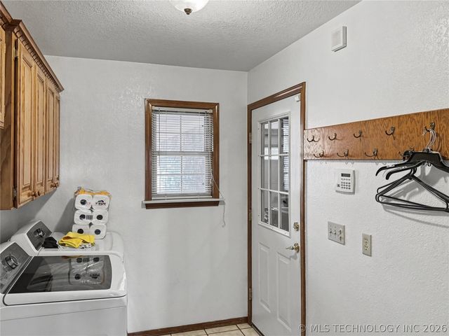 5273 Jeanette Lane, Tahlequah, OK 74464