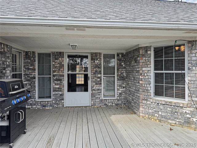 5273 Jeanette Lane, Tahlequah, OK 74464