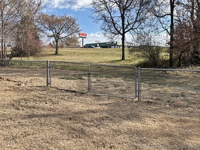 5273 Jeanette Lane, Tahlequah, OK 74464