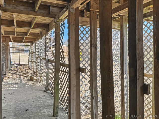 5273 Jeanette Lane, Tahlequah, OK 74464