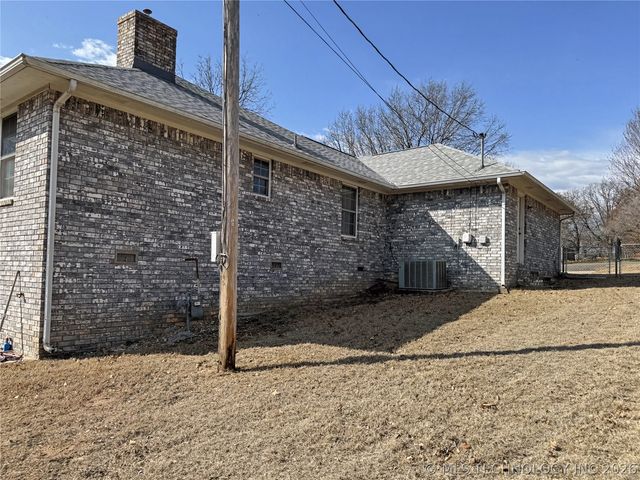 5273 Jeanette Lane, Tahlequah, OK 74464