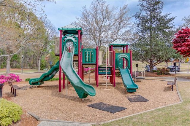 6971 Scenic Overlook Trace, Flowery Branch, GA 30542