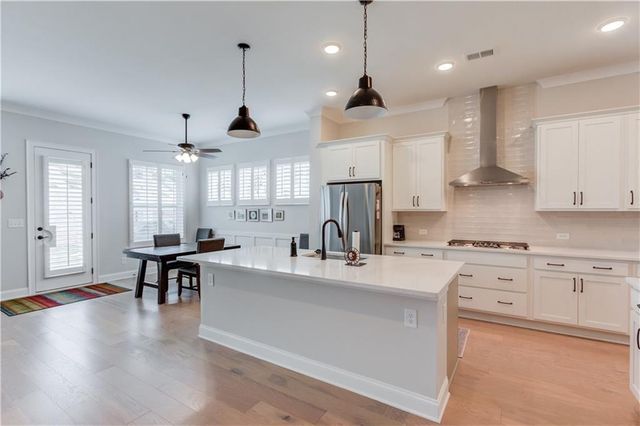 6971 Scenic Overlook Trace, Flowery Branch, GA 30542