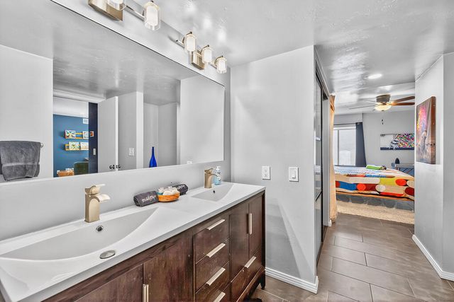 1050 E Ramon Road 52, Palm Springs, CA 92264