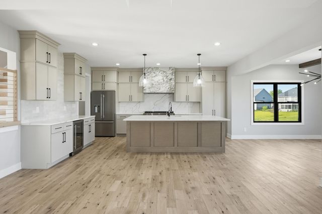 9443 Tall Grass Trail, St. John, IN 46373