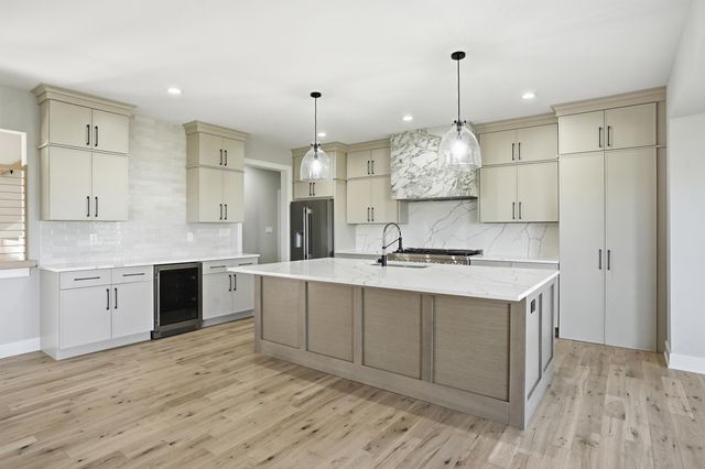 9443 Tall Grass Trail, St. John, IN 46373
