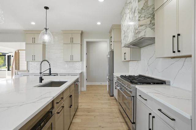 9443 Tall Grass Trail, St. John, IN 46373