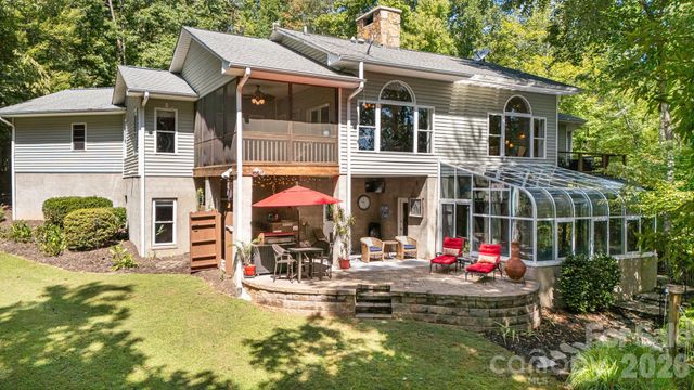91 Island View Court, Mill Spring, NC 28756