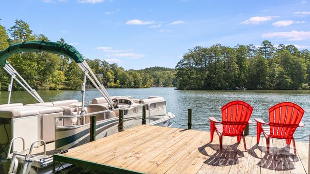 91 Island View Court, Mill Spring, NC 28756