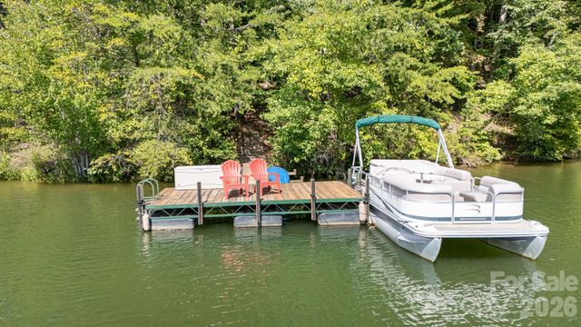 91 Island View Court, Mill Spring, NC 28756