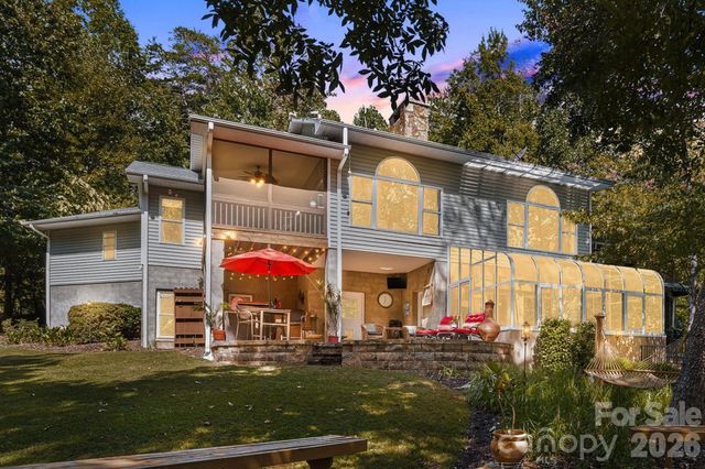 91 Island View Court, Mill Spring, NC 28756
