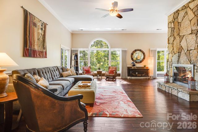 91 Island View Court, Mill Spring, NC 28756