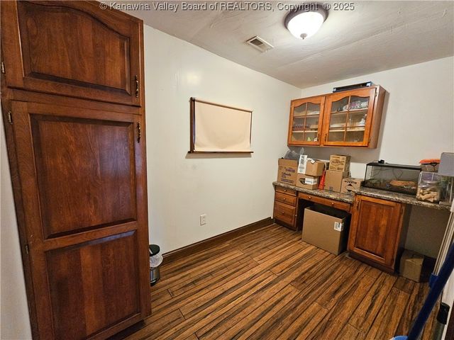 96 Kelly Lane, Gallipolis Ferry, WV 25515