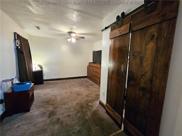 96 Kelly Lane, Gallipolis Ferry, WV 25515