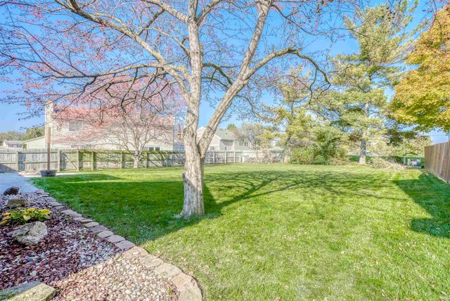 8830 Voyager Drive, Fort Wayne, IN 46804