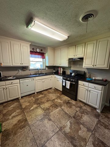 1313 Caldwell Drive, Garland, TX 75041