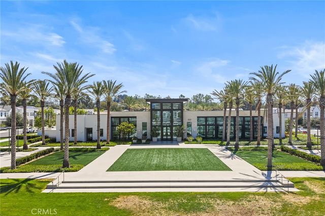 200 Orange Grove, Lake Forest, CA 92630