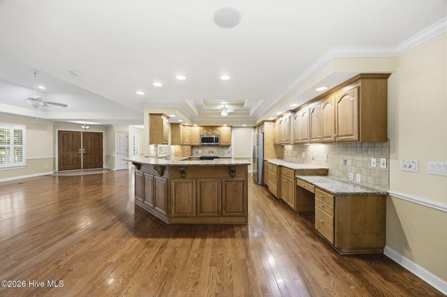 9223 Shaw Lane SW, Calabash, NC 28467