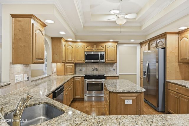 9223 Shaw Lane SW, Calabash, NC 28467