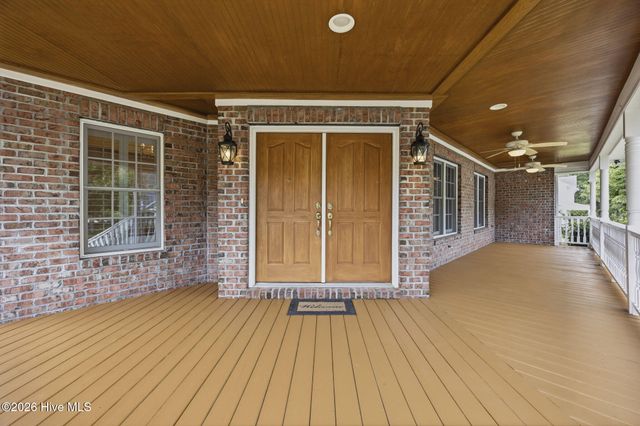 9223 Shaw Lane SW, Calabash, NC 28467