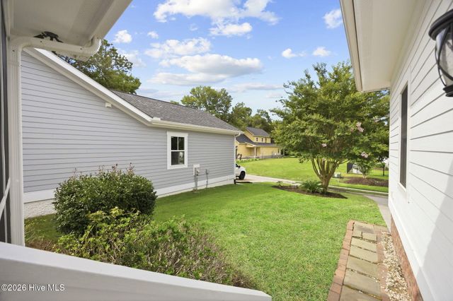 9223 Shaw Lane SW, Calabash, NC 28467