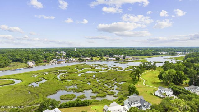9223 Shaw Lane SW, Calabash, NC 28467