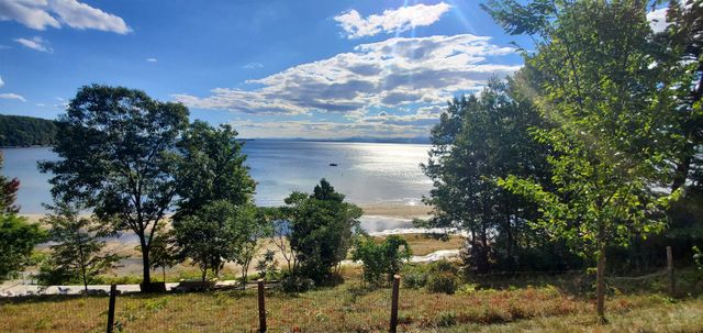 104 Lakewood Parkway, Burlington, VT 05408