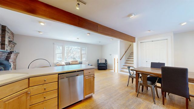 104 Lakewood Parkway, Burlington, VT 05408