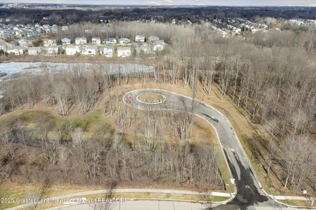 3732 Crane Circle, Okemos, MI 48864