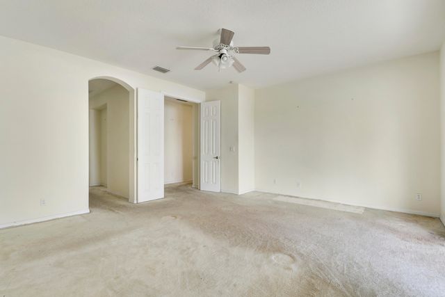 1599 Newhaven Point Lane, West Palm Beach, FL 33411