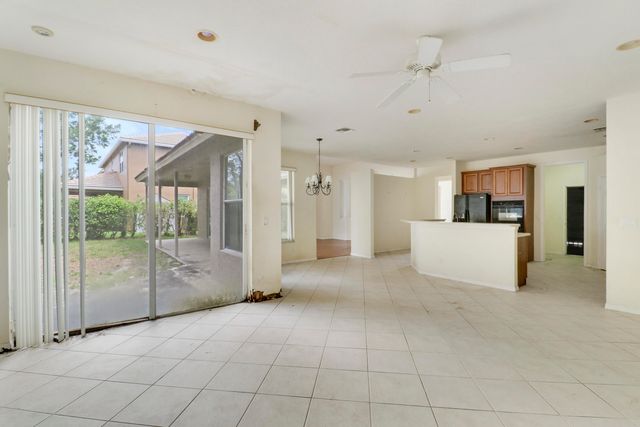 1599 Newhaven Point Lane, West Palm Beach, FL 33411