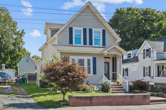 81 5th Ave, Lowell, MA 01854