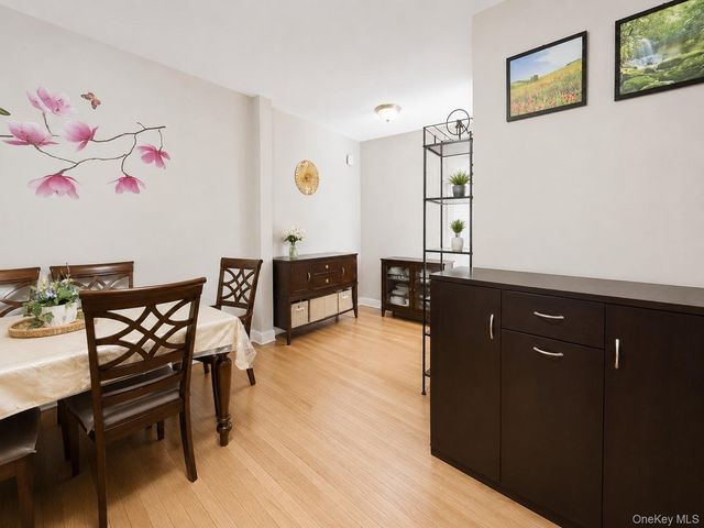 11 Bronx River Road 1M, Yonkers, NY 10704