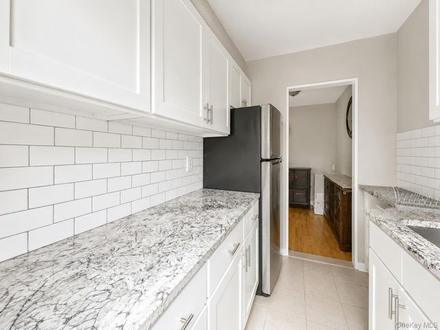 11 Bronx River Road 1M, Yonkers, NY 10704
