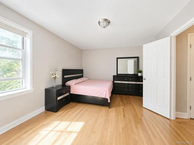 11 Bronx River Road 1M, Yonkers, NY 10704